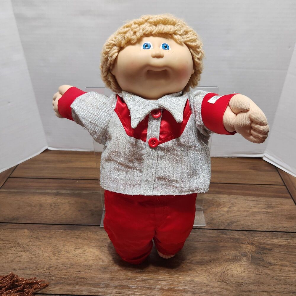 VINTAGE Cabbage Patch Kids Male Doll  (1982)